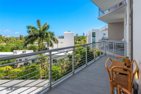 Condominio en venta en Miami Beach, Florida, 1 dormitorio, 89.74 m2 № 1700225 - foto 11