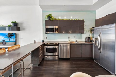 Condominio en venta en Miami Beach, Florida, 1 dormitorio, 89.74 m2 № 1700225 - foto 6