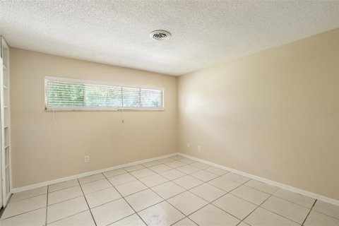 House in Altamonte Springs, Florida 4 bedrooms, 185.15 sq.m. № 1849366 - photo 24