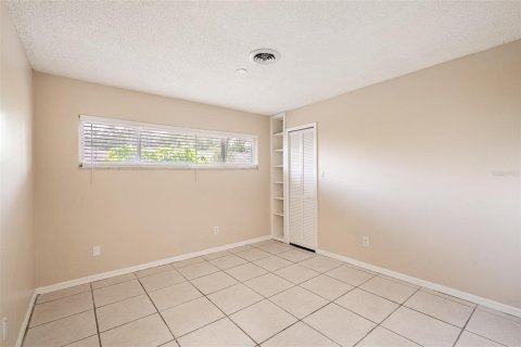 House in Altamonte Springs, Florida 4 bedrooms, 185.15 sq.m. № 1849366 - photo 22