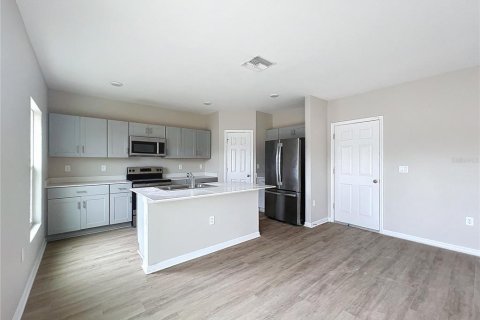 Casa en alquiler en Winter Haven, Florida, 5 dormitorios, 234.39 m2 № 1554110 - foto 5