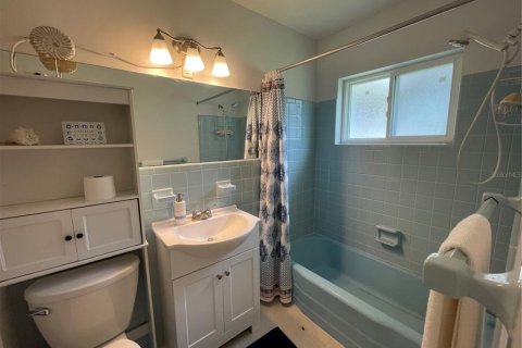 House in Dunnellon, Florida 3 bedrooms, 184.23 sq.m. № 1912924 - photo 25