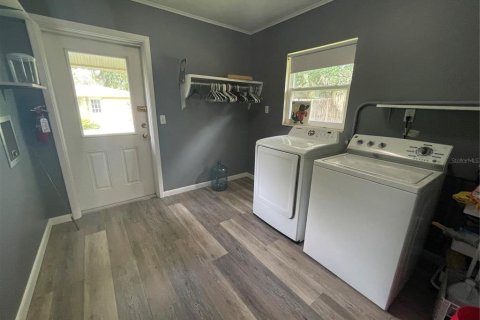 House in Dunnellon, Florida 3 bedrooms, 184.23 sq.m. № 1912924 - photo 7