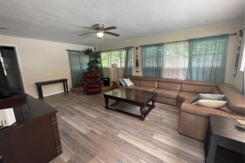 House in Dunnellon, Florida 3 bedrooms, 184.23 sq.m. № 1912924 - photo 3