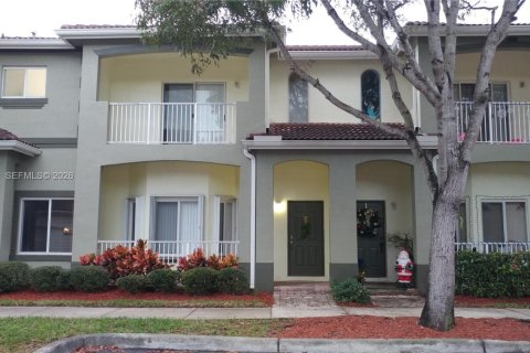 Adosado en Homestead, Florida 2 dormitorios, 132.94 m2 № 2055048