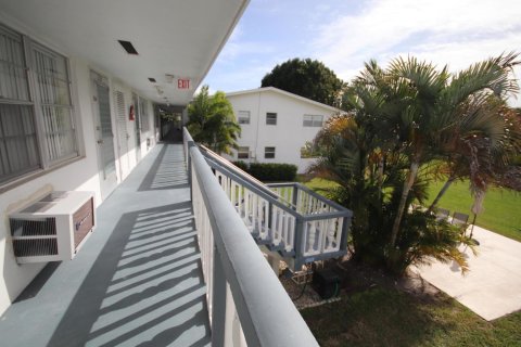 Copropriété à louer à West Palm Beach, Floride: 1 chambre, 68.56 m2 № 2389514 - photo 24
