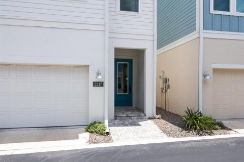 House in Sarasota, Florida 4 bedrooms, 251.86 sq.m. № 1786436 - photo 8
