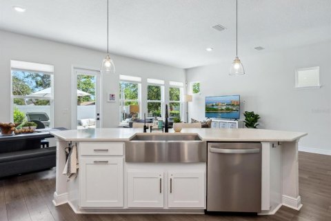 House in Sarasota, Florida 4 bedrooms, 251.86 sq.m. № 1786436 - photo 17