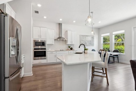 House in Sarasota, Florida 4 bedrooms, 251.86 sq.m. № 1786436 - photo 13