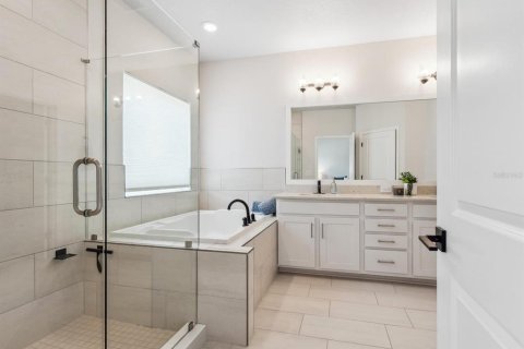 House in Sarasota, Florida 4 bedrooms, 251.86 sq.m. № 1786436 - photo 27