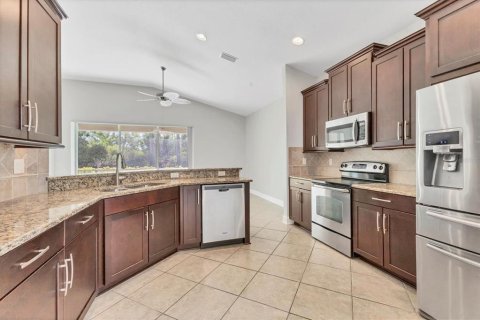 House in Venice, Florida 3 bedrooms, 190.45 sq.m. № 1796731 - photo 8