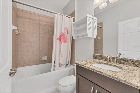 House in Venice, Florida 3 bedrooms, 190.45 sq.m. № 1796731 - photo 23