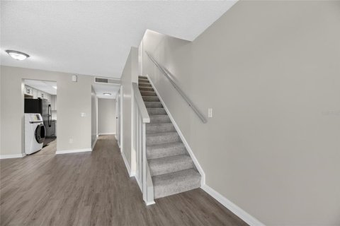 Copropriété à louer à Brandon, Floride: 2 chambres, 99.22 m2 № 2403013 - photo 28