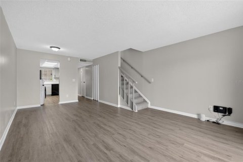 Copropriété à louer à Brandon, Floride: 2 chambres, 99.22 m2 № 2403013 - photo 22