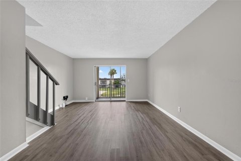 Copropriété à louer à Brandon, Floride: 2 chambres, 99.22 m2 № 2403013 - photo 20