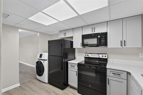 Copropriété à louer à Brandon, Floride: 2 chambres, 99.22 m2 № 2403013 - photo 13