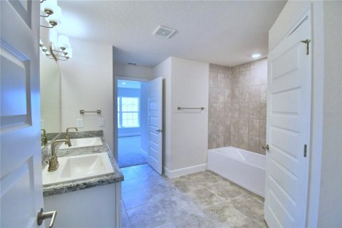 Купить виллу или дом в Оберндейл, Флорида 4 комнаты, 204.38м2, № 2394019 - фото 30