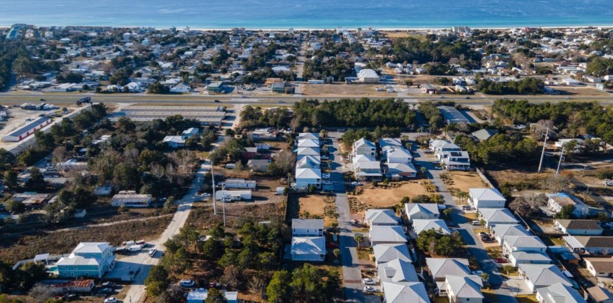 Land in Panama City Beach, Florida № 560528