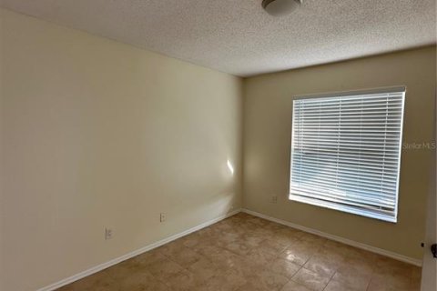 Touwnhouse à vendre à Orlando, Floride: 3 chambres, 125.6 m2 № 1911675 - photo 3