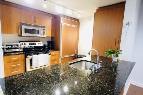Condo in Bal Harbour, Florida, 1 bedroom  № 2074104 - photo 4