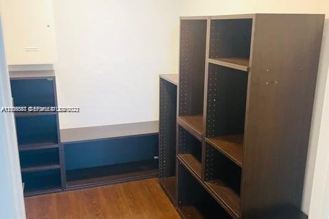Condo in Bal Harbour, Florida, 1 bedroom  № 2074104 - photo 14