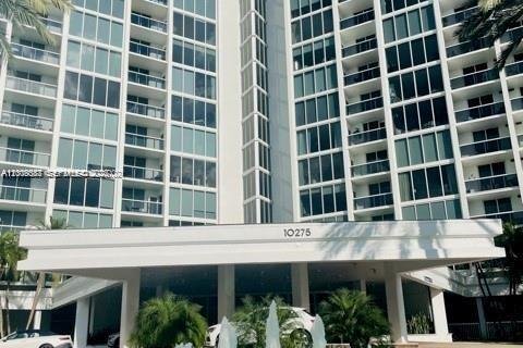 Condo in Bal Harbour, Florida, 1 bedroom  № 2074104 - photo 22