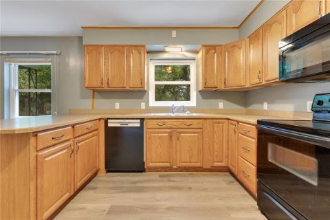 House in Ocklawaha, Florida 3 bedrooms, 103.68 sq.m. № 1690851 - photo 6