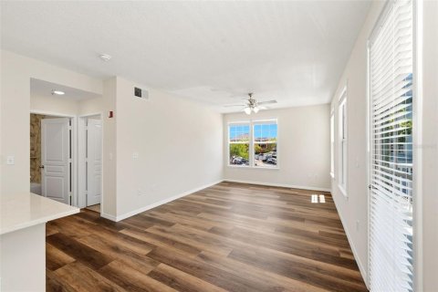 Condo in Celebration, Florida, 1 bedroom № 2093186 - photo 10