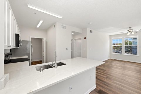 Condo in Celebration, Florida, 1 bedroom № 2093186 - photo 11