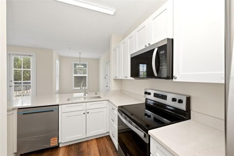 Condo in Celebration, Florida, 1 bedroom № 2093186 - photo 23