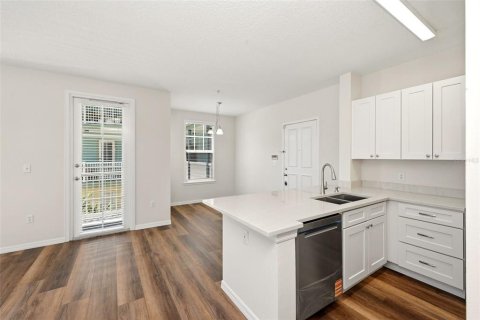 Condo in Celebration, Florida, 1 bedroom № 2093186 - photo 19