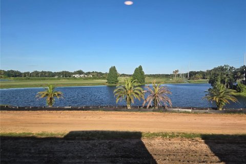 Townhouse in Davenport, Florida 3 bedrooms, 163.32 sq.m. № 1803192 - photo 17