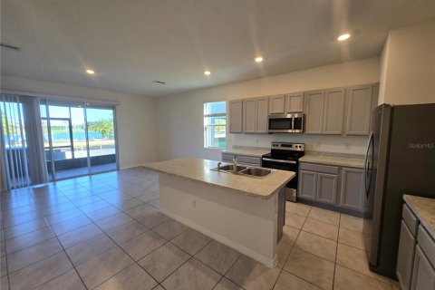 Townhouse in Davenport, Florida 3 bedrooms, 163.32 sq.m. № 1803192 - photo 7