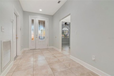 Villa ou maison à vendre à Tampa, Floride: 2 chambres, 129.41 m2 № 2431105 - photo 8