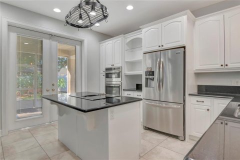 Villa ou maison à vendre à Tampa, Floride: 2 chambres, 129.41 m2 № 2431105 - photo 10