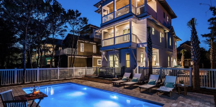 House in Inlet Beach, Florida 5 bedrooms, 256.6 sq.m. № 562383