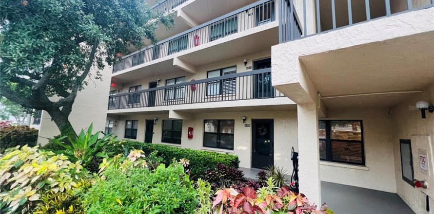 Condo in Bradenton, Florida, 2 bedrooms № 1844280