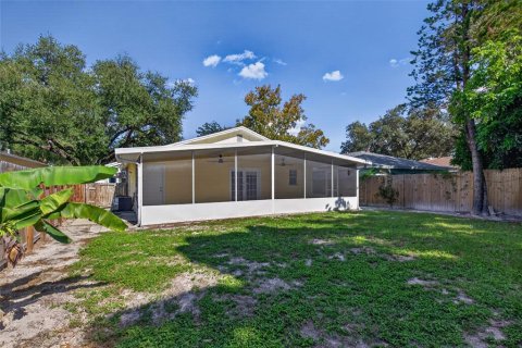 Villa ou maison à vendre à Tampa, Floride: 3 chambres, 117.8 m2 № 2416485 - photo 26