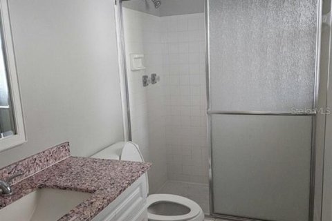 Villa ou maison à vendre à Tampa, Floride: 3 chambres, 117.8 m2 № 2416485 - photo 6