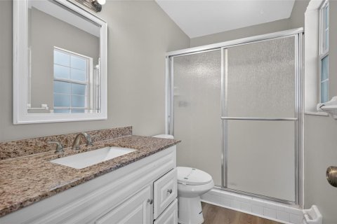 Villa ou maison à vendre à Tampa, Floride: 3 chambres, 117.8 m2 № 2416485 - photo 19