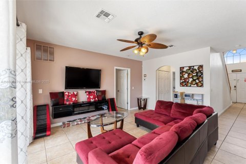 House in Davenport, Florida 5 bedrooms № 1855232 - photo 21