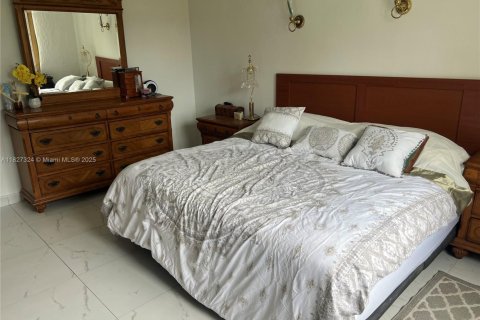 Condominio en venta en Miami, Florida, 3 dormitorios, 126.35 m2 № 1938483 - foto 14