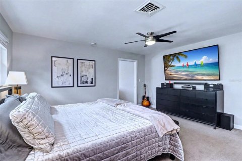 Купить виллу или дом в Семинол, Флорида 6 комнат, 169.55м2, № 2151376 - фото 22