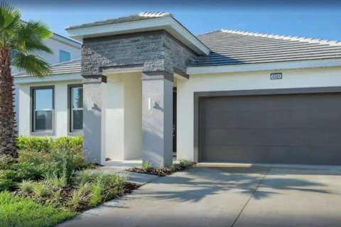 House in Kissimmee, Florida 4 bedrooms, 179.95 sq.m. № 1771737 - photo 2