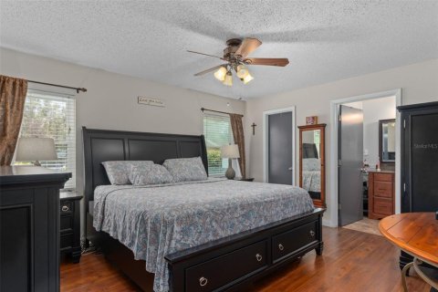 House in Inverness, Florida 3 bedrooms, 132.66 sq.m. № 1838835 - photo 13