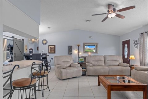 House in Inverness, Florida 3 bedrooms, 132.66 sq.m. № 1838835 - photo 23