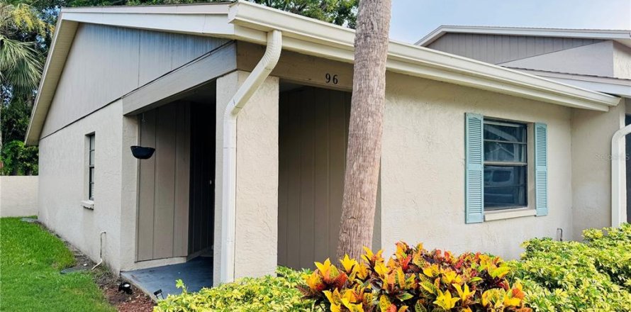 Casa en Largo, Florida 1 dormitorio, 67.82 m2 № 1834948