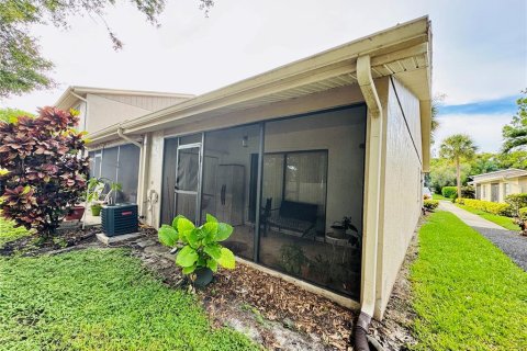 House in Largo, Florida 1 bedroom, 67.82 sq.m. № 1834948 - photo 6