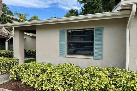 House in Largo, Florida 1 bedroom, 67.82 sq.m. № 1834948 - photo 2