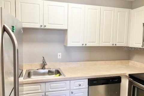 Condominio en alquiler en Maitland, Florida, 1 dormitorio, 51.1 m2 № 1881212 - foto 2